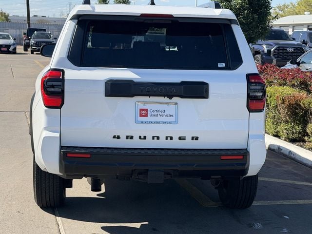 2025 Toyota 4RUNNER SR5