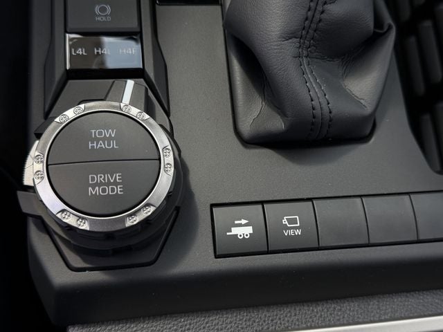 2026 Toyota 4Runner i-FORCE MAX Platinum