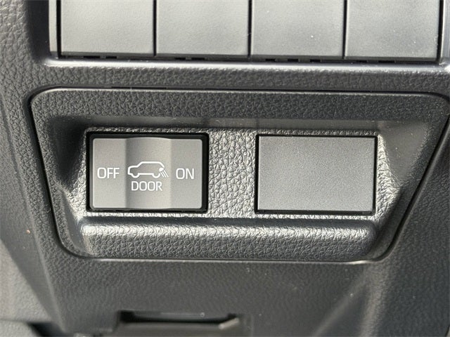 2026 Toyota 4Runner i-FORCE MAX Platinum