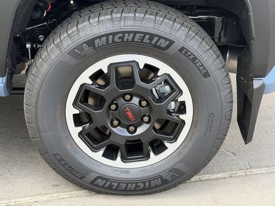 2026 Toyota 4Runner i-FORCE MAX TRD Off-Road Premium i-FORCE MAX