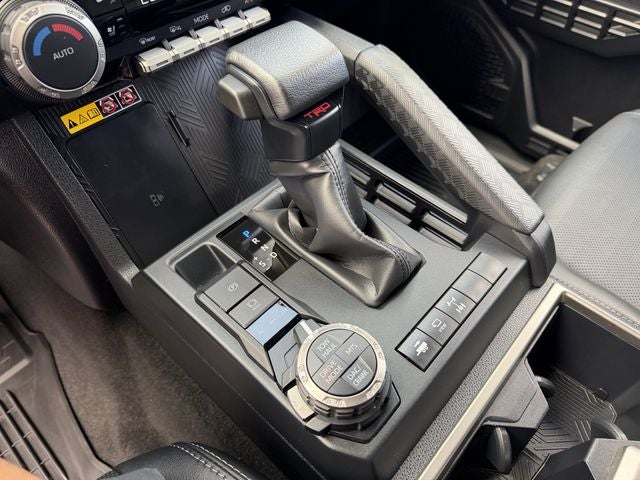 2025 Toyota 4RUNNER HYBRID TRD Off Road Premium