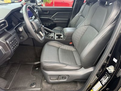 2025 Toyota 4RUNNER HYBRID TRD Off Road Premium