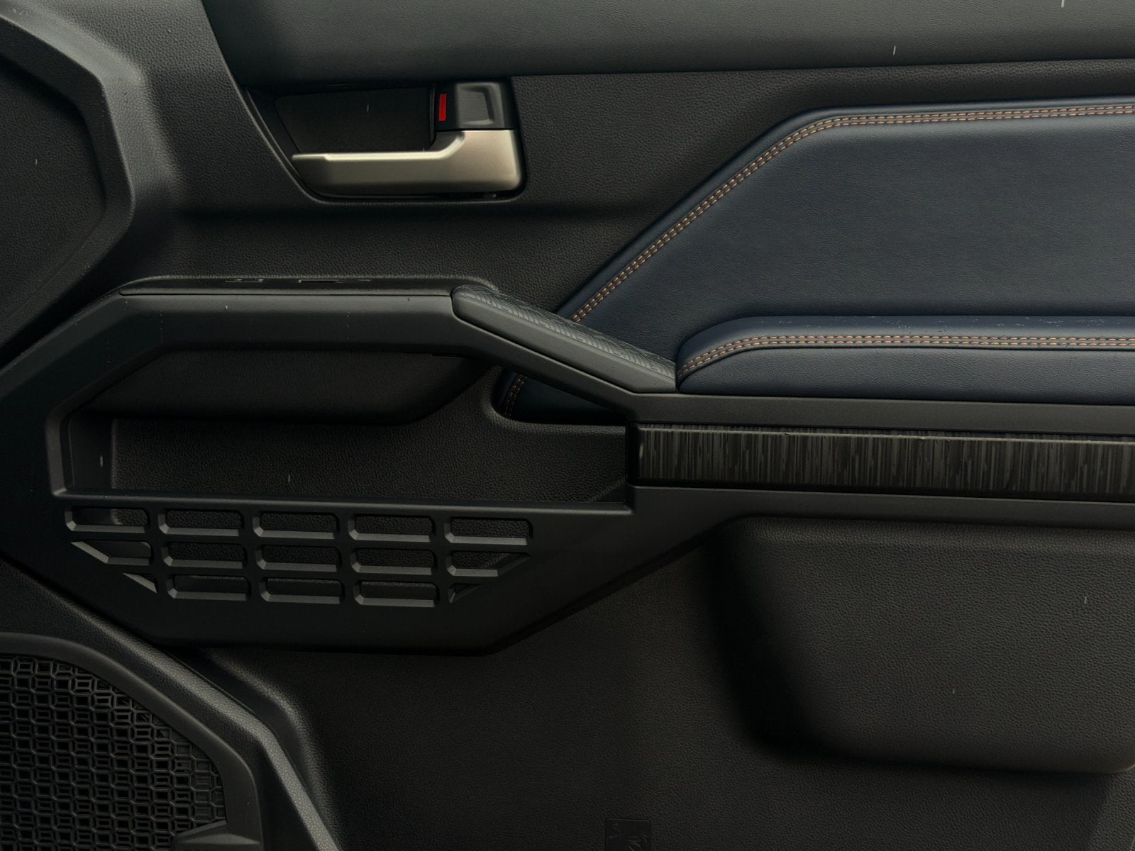 2026 Toyota 4Runner i-FORCE MAX Platinum