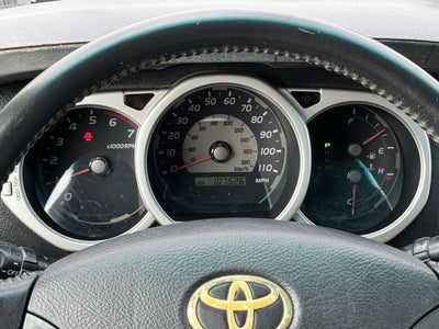 2004 Toyota 4RUNNER SR5