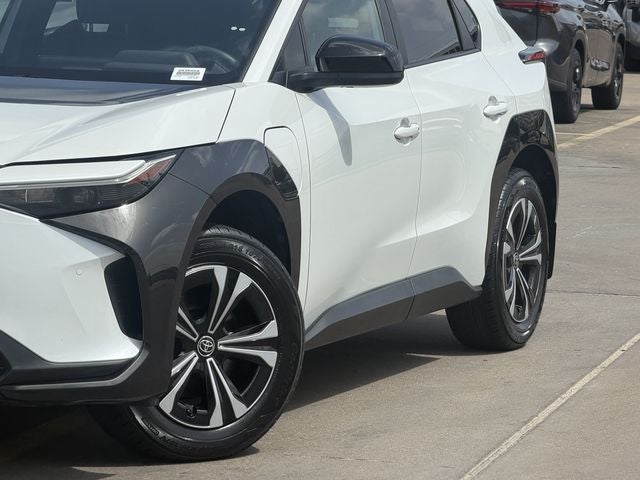 2024 Toyota bZ4X XLE