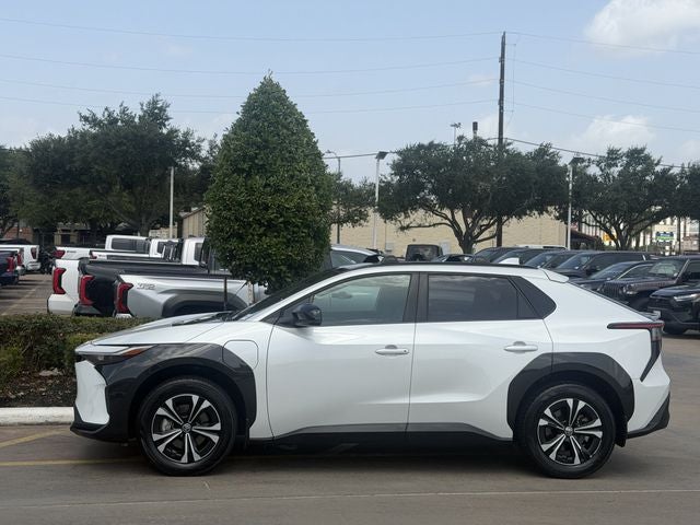 2024 Toyota bZ4X XLE