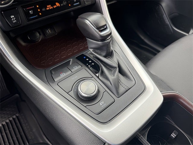 2025 Toyota RAV4 HYBRID Limited