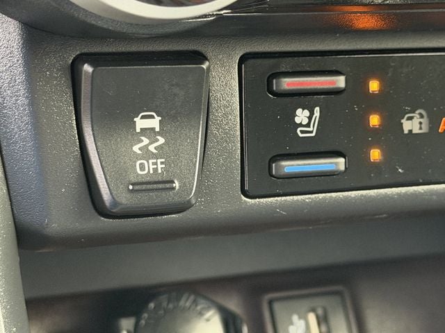 2025 Toyota RAV4 HYBRID Limited