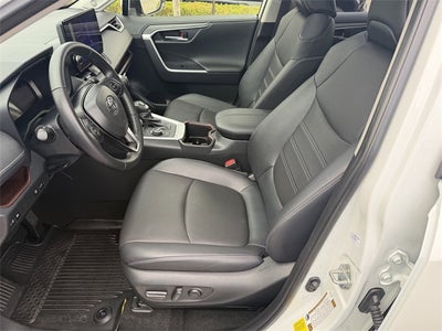 2025 Toyota RAV4 HYBRID Limited