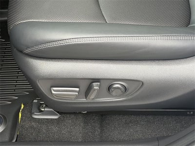 2025 Toyota RAV4 HYBRID Limited