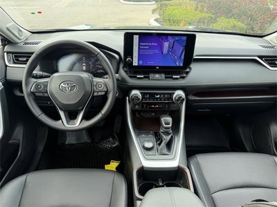 2025 Toyota RAV4 HYBRID Limited