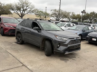 2020 Toyota RAV4 HYBRID XSE