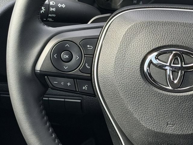 2025 Toyota COROLLA HATCHBACK SE