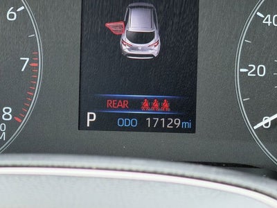 2025 Toyota COROLLA HATCHBACK SE