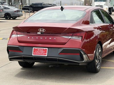 2025 Hyundai Elantra SEL Convenience