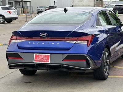 2025 Hyundai Elantra SEL Convenience