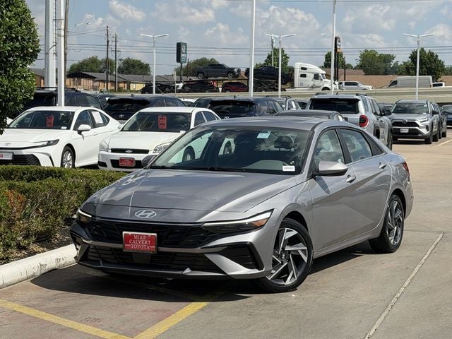 2025 Hyundai Elantra SEL Convenience