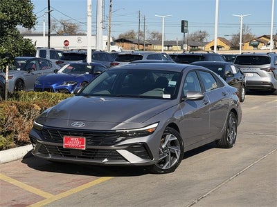 2025 Hyundai Elantra SEL Convenience