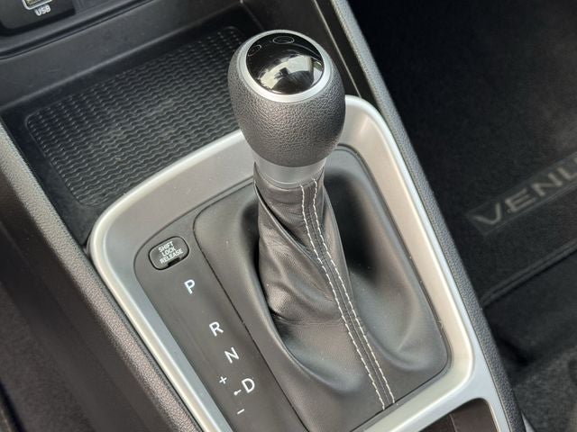 2024 Hyundai Venue SE