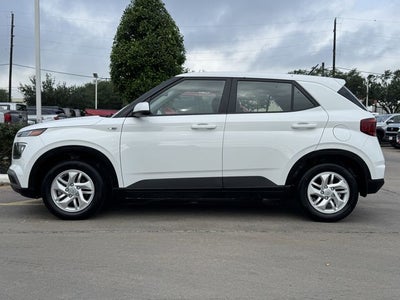 2024 Hyundai Venue SE