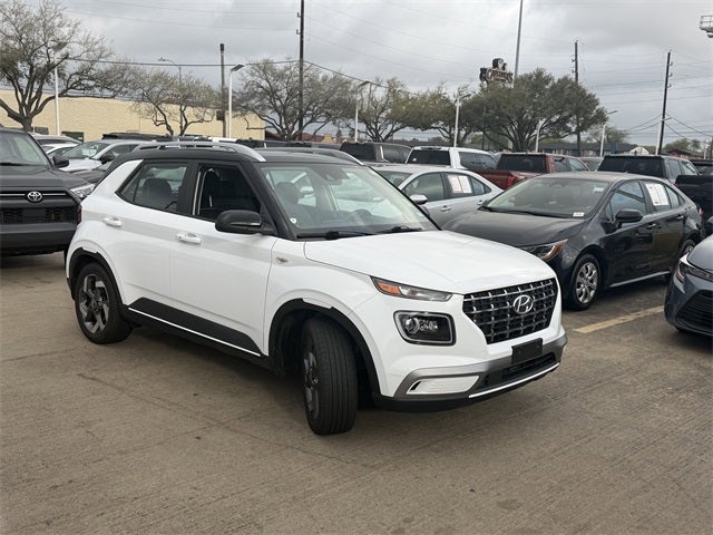 2022 Hyundai Venue Limited