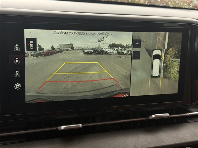 2022 Kia Carnival SX