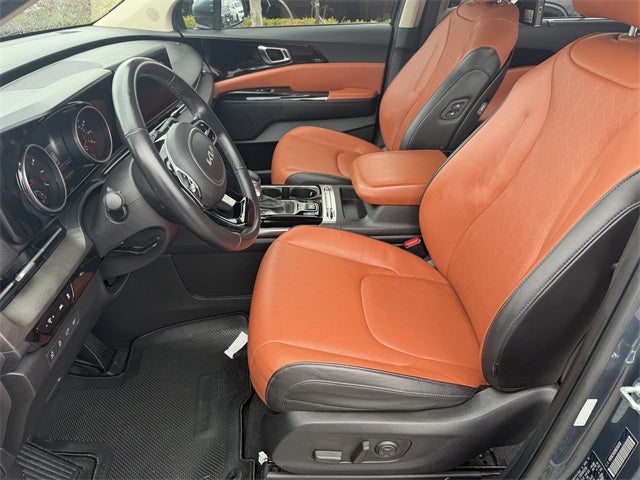 2022 Kia Carnival SX