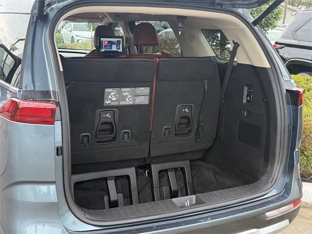 2022 Kia Carnival SX