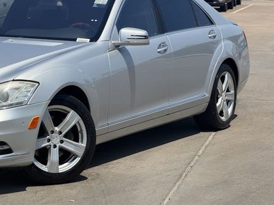 2010 Mercedes-Benz S-Class S 550