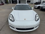 2016 Porsche Panamera 4