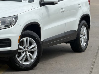 2016 Volkswagen Tiguan S