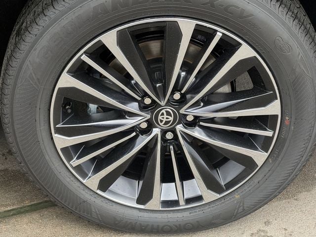 2026 Toyota Grand Highlander Hybrid Hybrid MAX Platinum