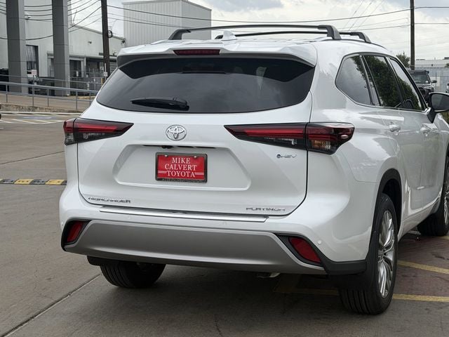2026 Toyota Highlander Hybrid Hybrid Platinum