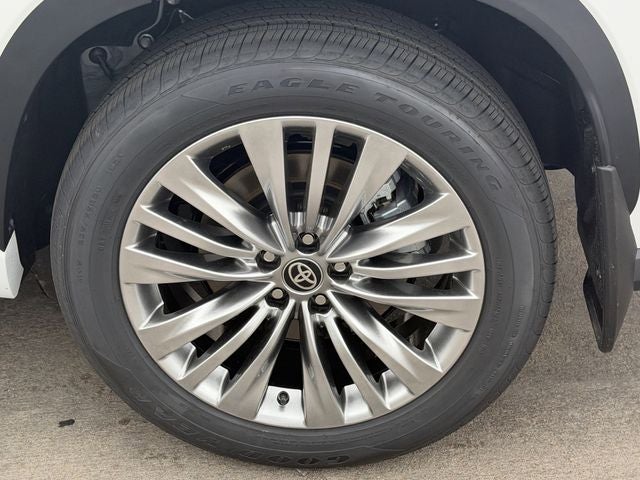 2026 Toyota Highlander Hybrid Hybrid Platinum