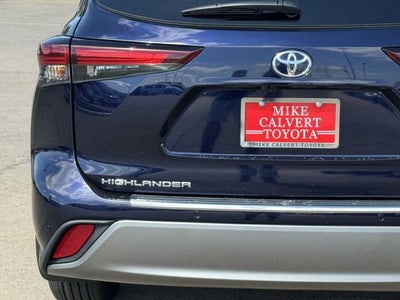 2026 Toyota Highlander Hybrid Hybrid Platinum