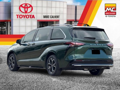 2026 Toyota Sienna Platinum