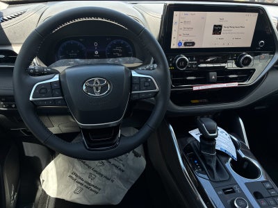 2026 Toyota Highlander Limited