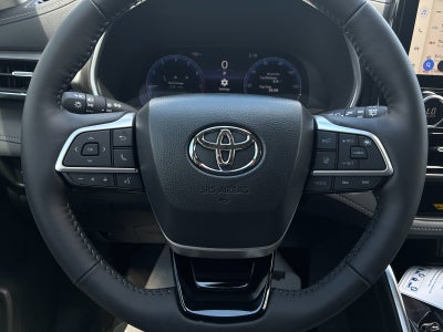 2026 Toyota Highlander Limited