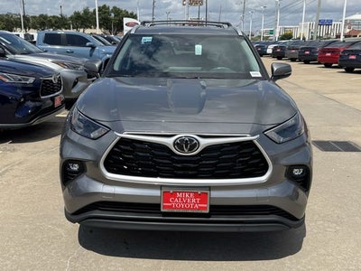 2026 Toyota Highlander XLE