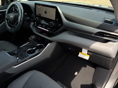 2026 Toyota Highlander Limited