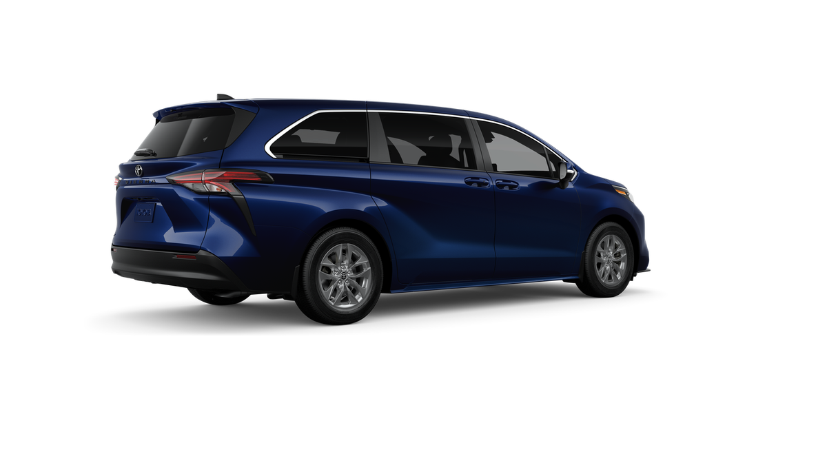 2026 Toyota Sienna LE