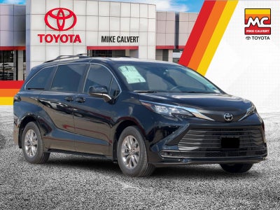 2026 Toyota Sienna LE
