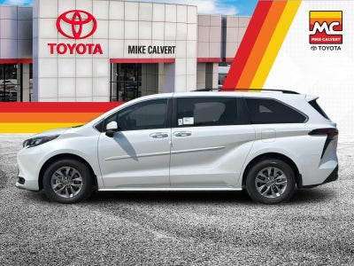 2026 Toyota Sienna XLE