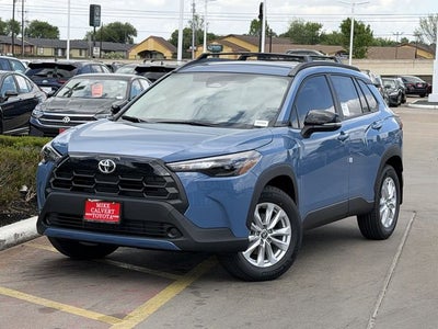 2026 Toyota Corolla Cross LE