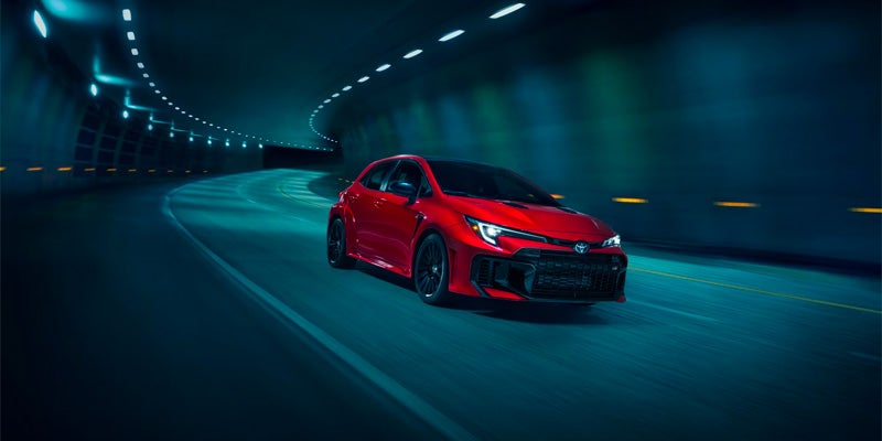 Toyota GR Corolla 2025 rojo